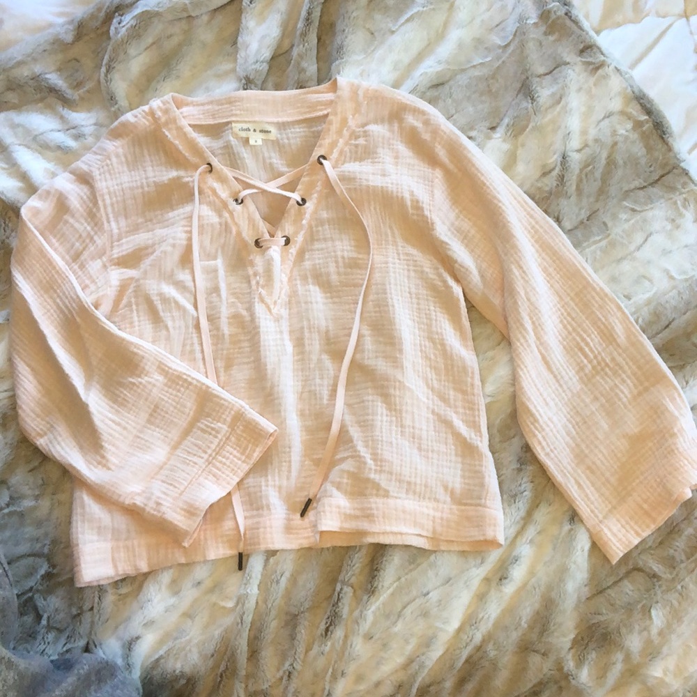 Cloth & Stone Blouse - Picture 2 of 3